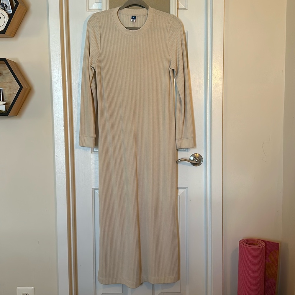 Tan Ribbed Maxi Dress with Sleeves